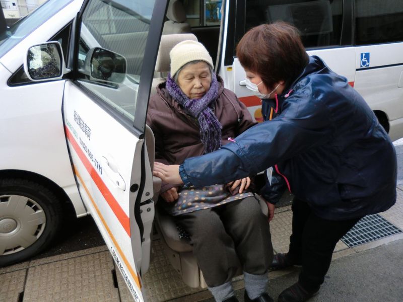 助手席のリフトアップシートで乗り心地も抜群